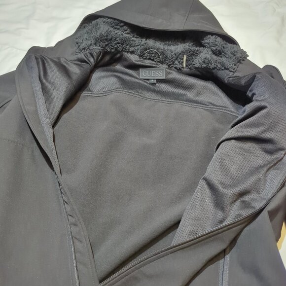 Guess Men's Black Winter Jacket Coat Hooded Excellent Condition XL - Picture 5 of 9